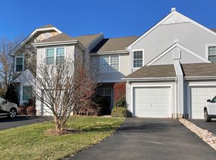 43 Yorkshire Dr, Newtown, PA 18940