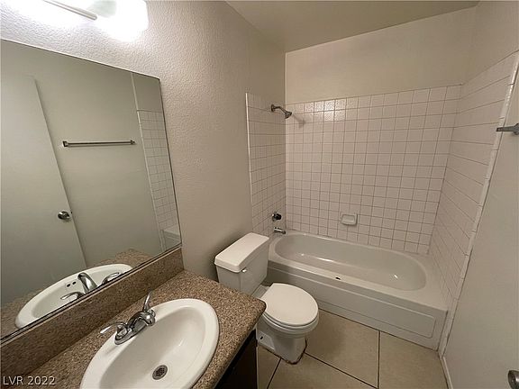 5th image of 4580 Arriage Park Dr #C