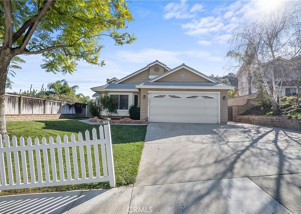 28214 Royal Rd, Castaic, CA 91384 Zillow