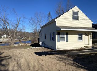 608 W Washington St, Belding, MI 48809
