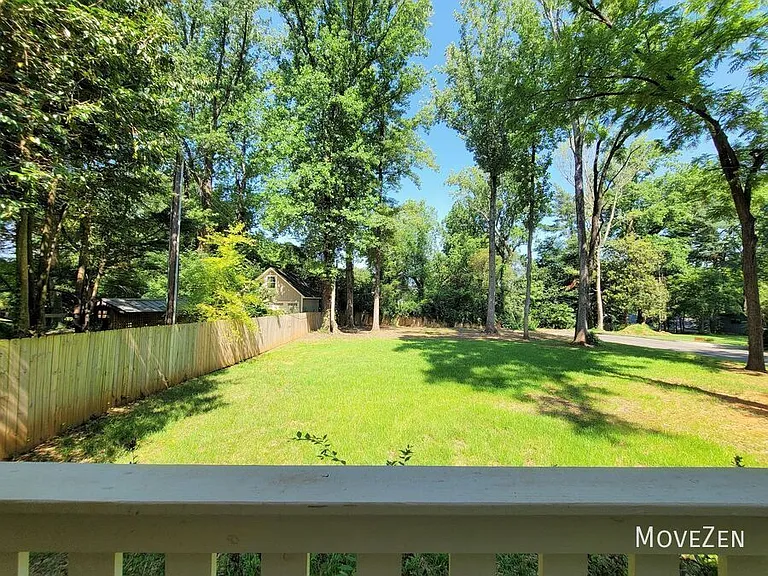 1265 Pinecrest Ave — Photo 10