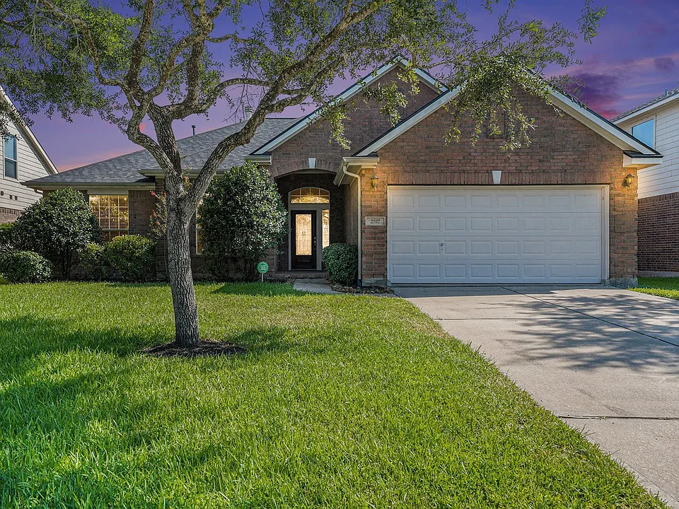 2517 Flycatcher Cove Dr