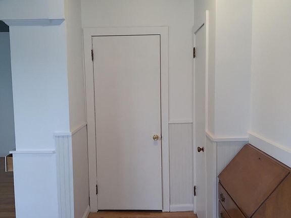 5th image of 127 W Harrison Ave Floor 1