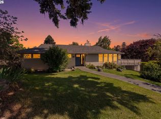 1198 Winsor Ave, North Bend, OR 97459