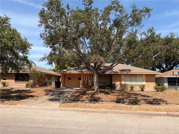 4542 Adkins Dr