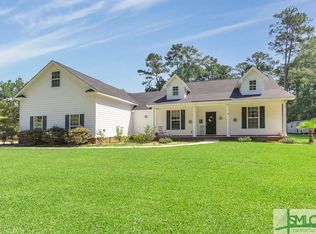 241 Charlies Rd, Richmond Hill, GA 31324