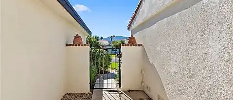 5th image of 4 San Sebastian Dr