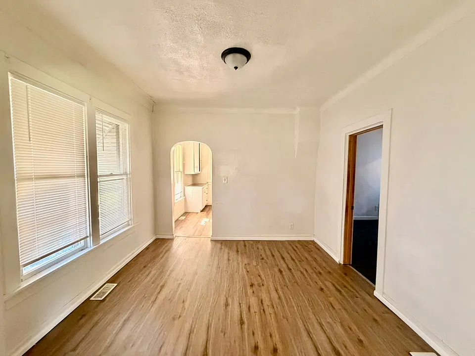 356 Hiett Ave