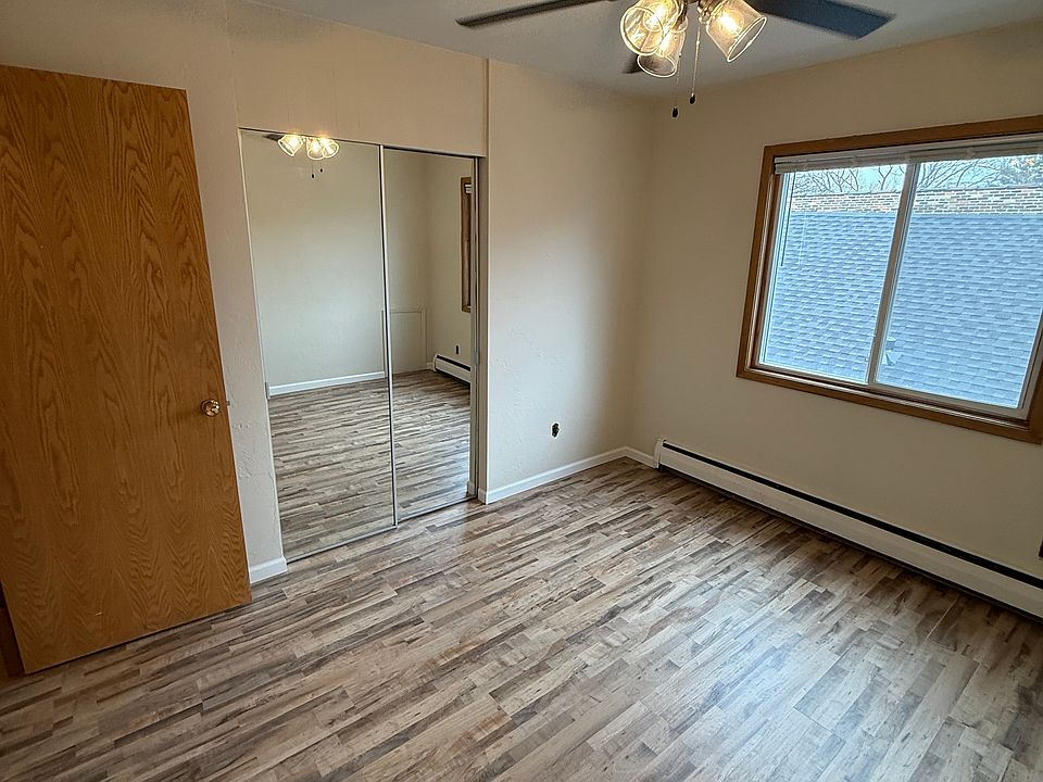 Bedroom #2, New flooring, paint, ceiling fan
