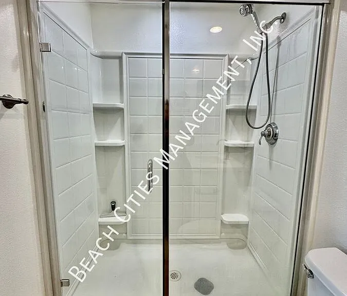 1749 Grand Ave #3 — Photo 42