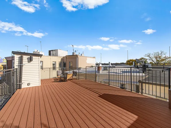 10 Hausman Street image 20 of 30