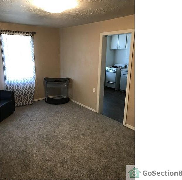 1st image of 603 18th St APT C