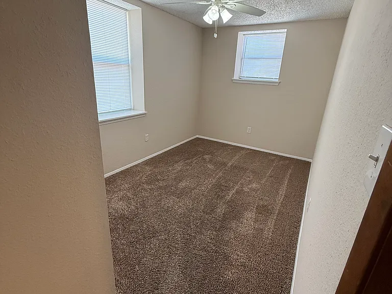 3428 Race St — Photo 9
