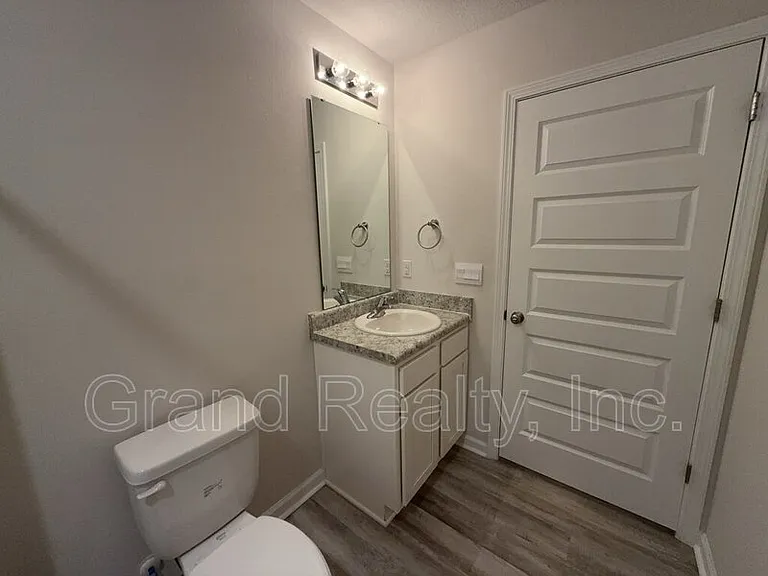 4407 White Cedar Ct — Photo 17