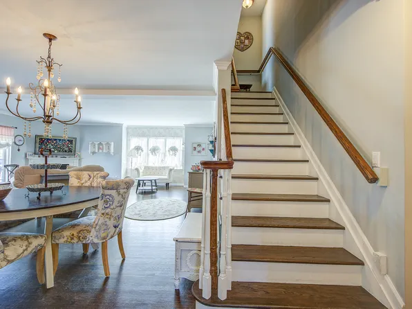 168-03 Powells Cove Boulevard image 18 of 48