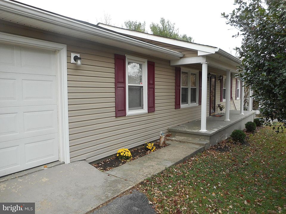 219 Apple Tree Dr, Ranson, WV 25438 Zillow