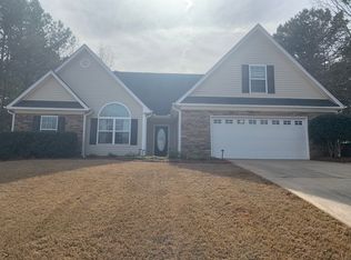 560 Miles Ct, Locust Grove, GA 30248