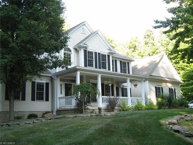 1st image of 640 Meadowbrook Dr
