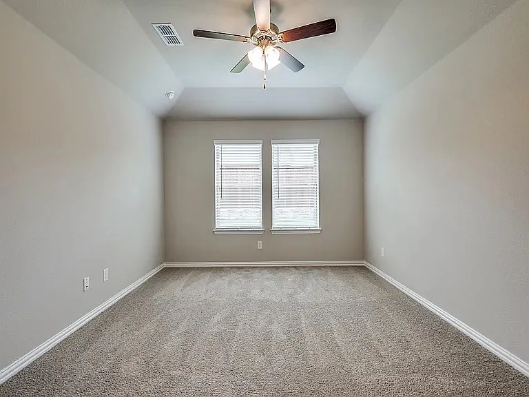 3925 Jasper Ln — Photo 16