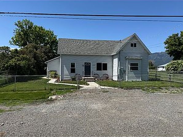 209 Main St