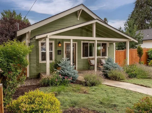 1034 NW Columbia St, Bend, OR 97703