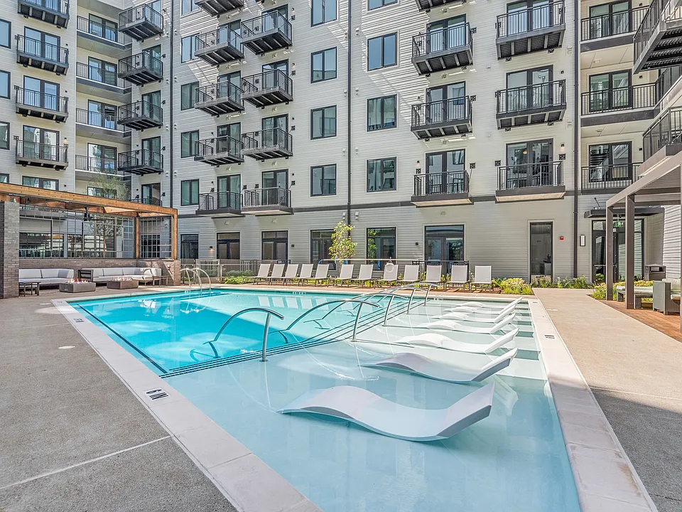 445 Park Commons