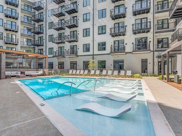445 Benton Ave #6576308