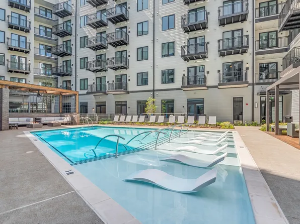 445 Park Commons