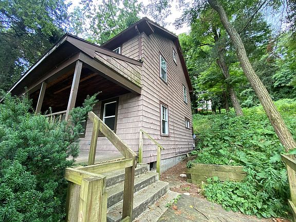 3rd image of 36 Carlisle Pl