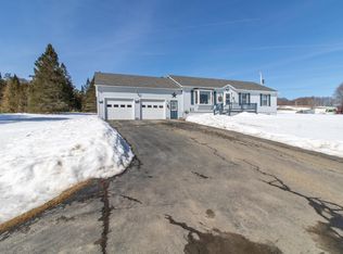 1403 Bates Hill Rd, Derby, VT 05829