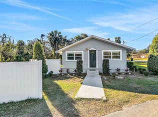 1152 Old Apopka Rd, Apopka, FL 32703