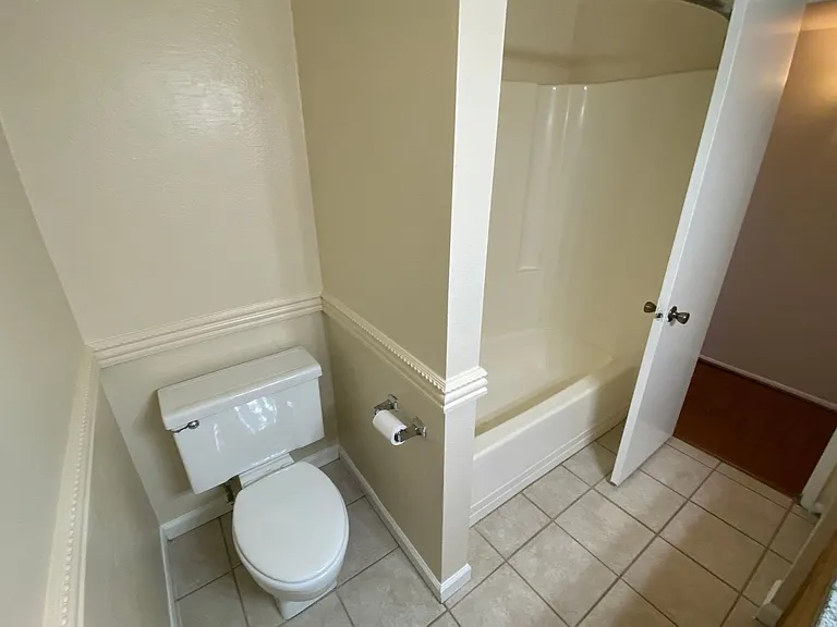 2131 E Palmcroft Dr — Photo 19