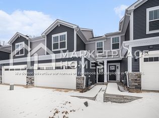 273 Red Oak Cir, Volo, IL