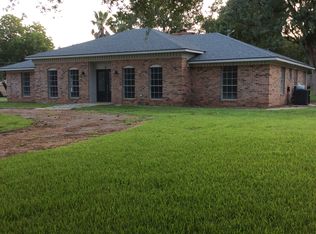 2402 Cheri Ln, Brenham, TX 77833
