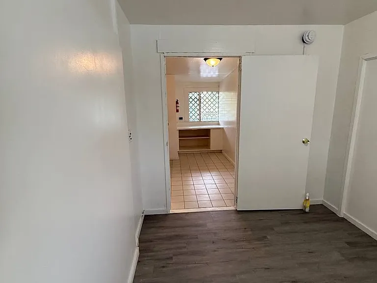 15-1511 Apaa St #B — Photo 10