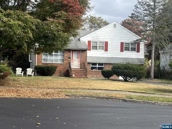 409 Albin Ct, Ridgewood, NJ 07450