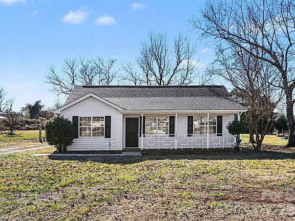 2nd image of 5009 Hampton Meadows Rd