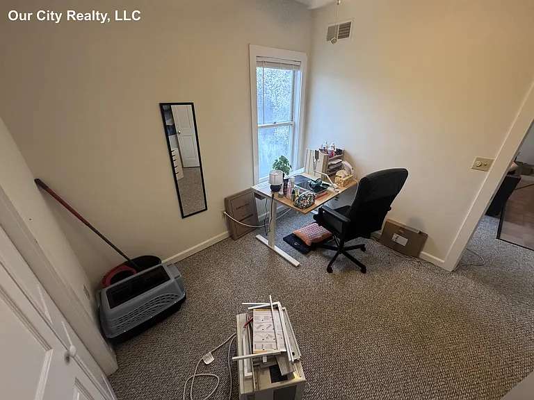 29 Holland St #4 — Photo 5