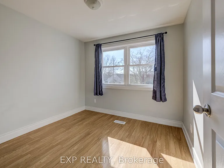 80 Heiman St — Photo 11