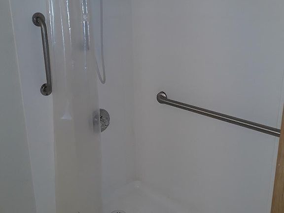 handicap-accessible bathroom shower