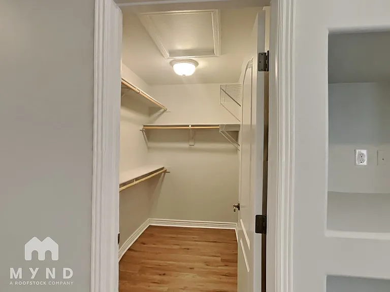 1229 E Prickly Pear St — Photo 16