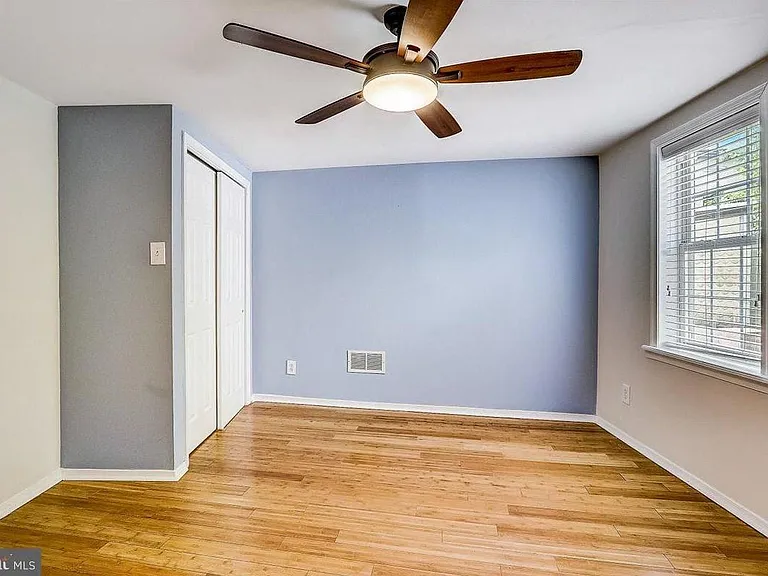 4447 Baker St — Photo 13