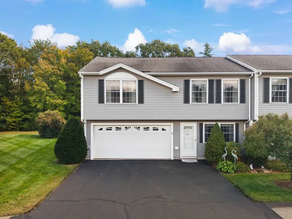 53 Patriots Way, Raymond, NH 03077