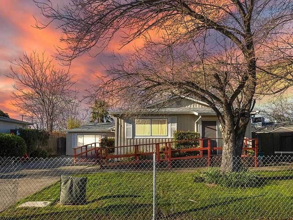 1st image of 6121 Gilman Way