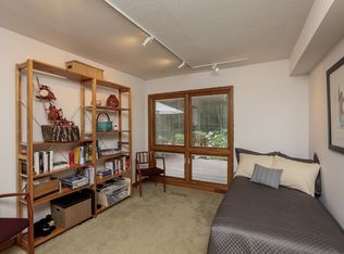 1564 Strawberry Hill Rd S, Afton, MN 55001