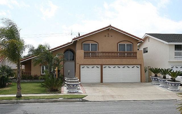 9062 La Crescenta Ave