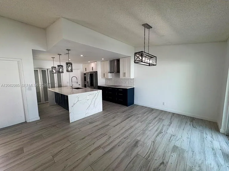 222 NW 41st Ave — Photo 4