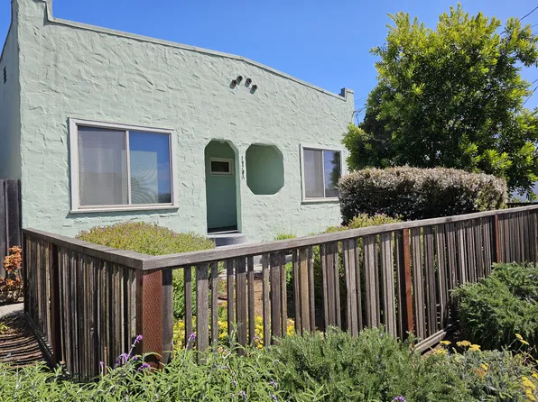 1970 17th Ave APT A, Santa Cruz, CA 95062