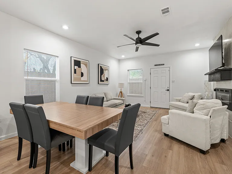 2214 Hooper St — Photo 7