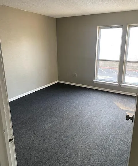 6676 Whispering Oak Pl #4 — Photo 9
